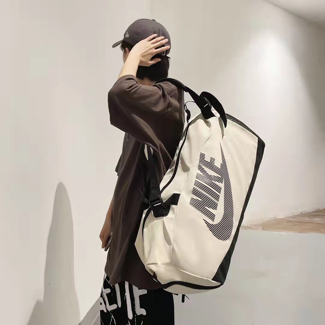 $44-LDN-189 NK gallery