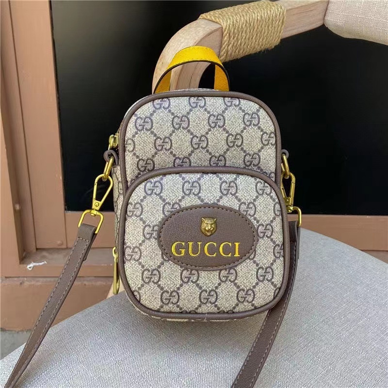 $44-LDN-204 GCI gallery