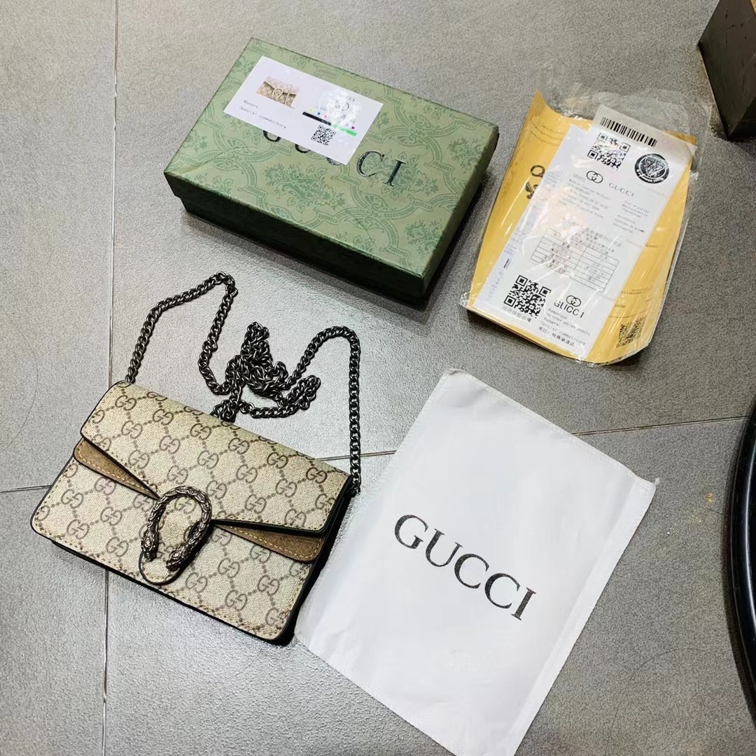 $44-LDN-234 GCI gallery