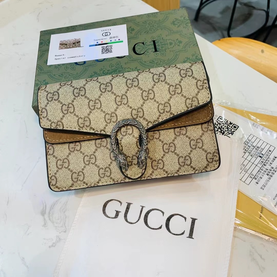 $44-LDN-234 GCI gallery