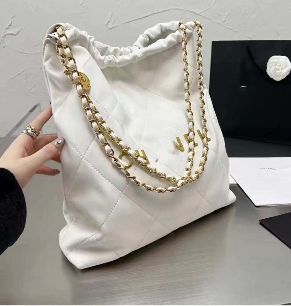 $44-LDN-345 CHA gallery