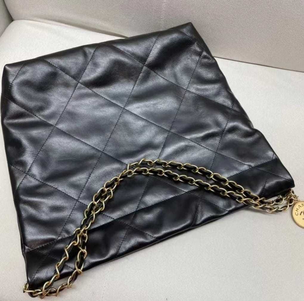 $44-LDN-345 CHA gallery