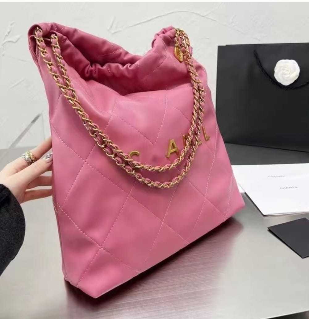 $44-LDN-345 CHA gallery