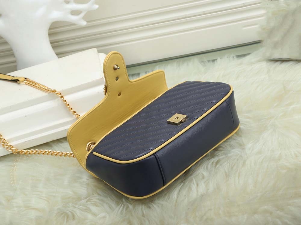 $45-LDN-220 GCI gallery