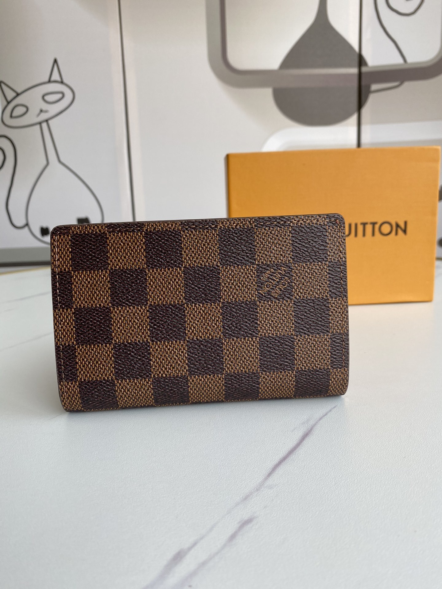 $45-LDN-333 LV gallery