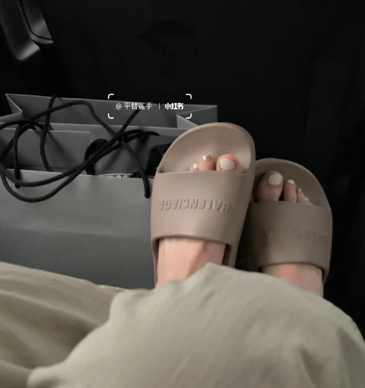 $45-LDN-655 bacga gallery