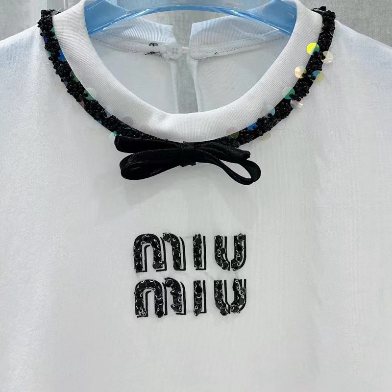 $48.9-LDN-533 MIU gallery