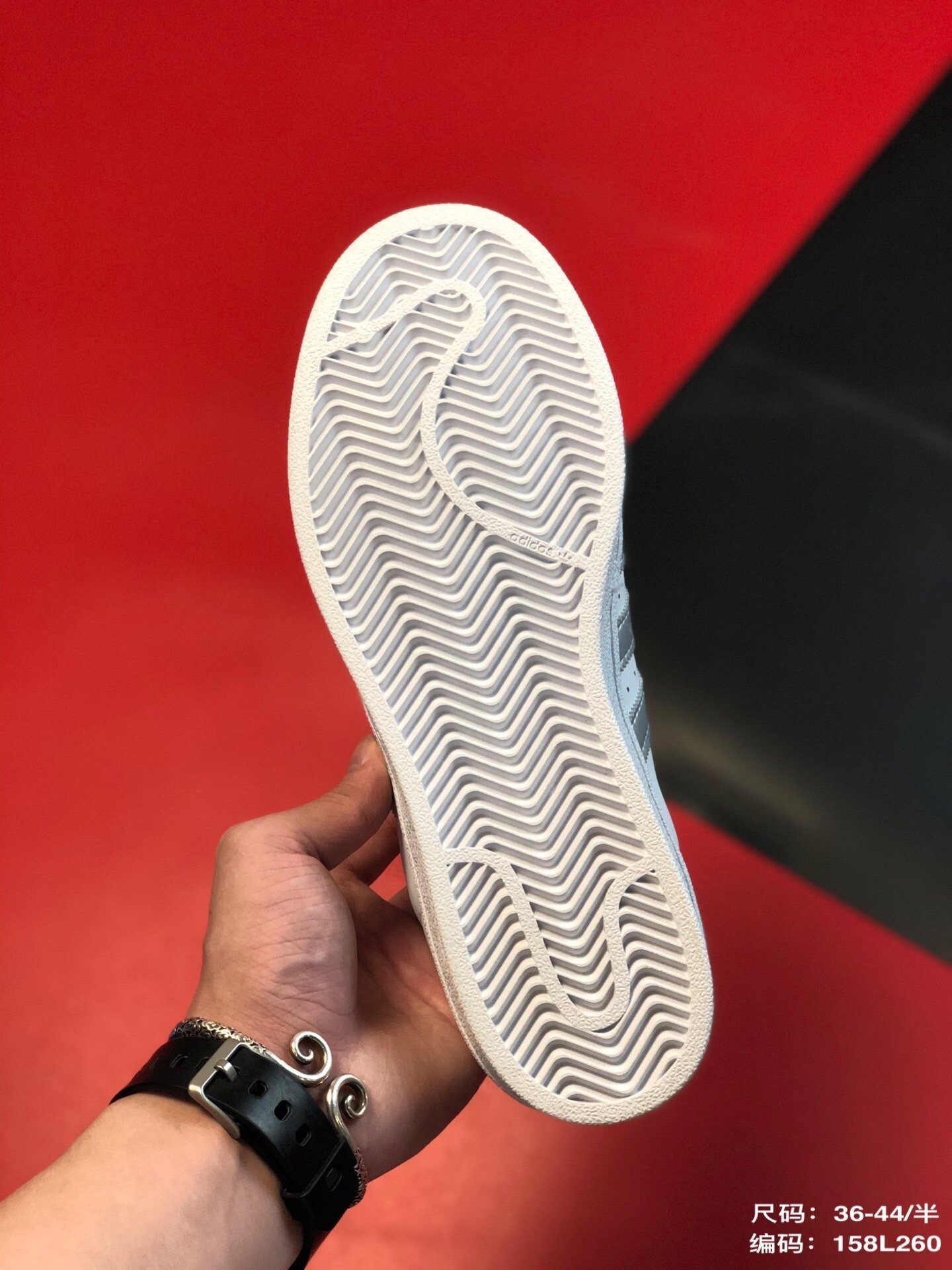 $49-LDN-606 AD gallery