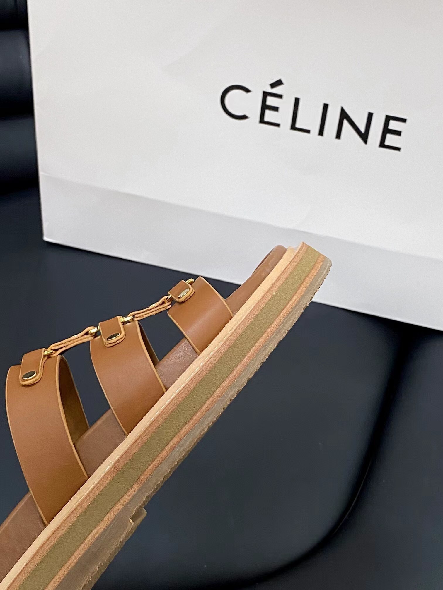 $49.77-LDN-577 Cel gallery