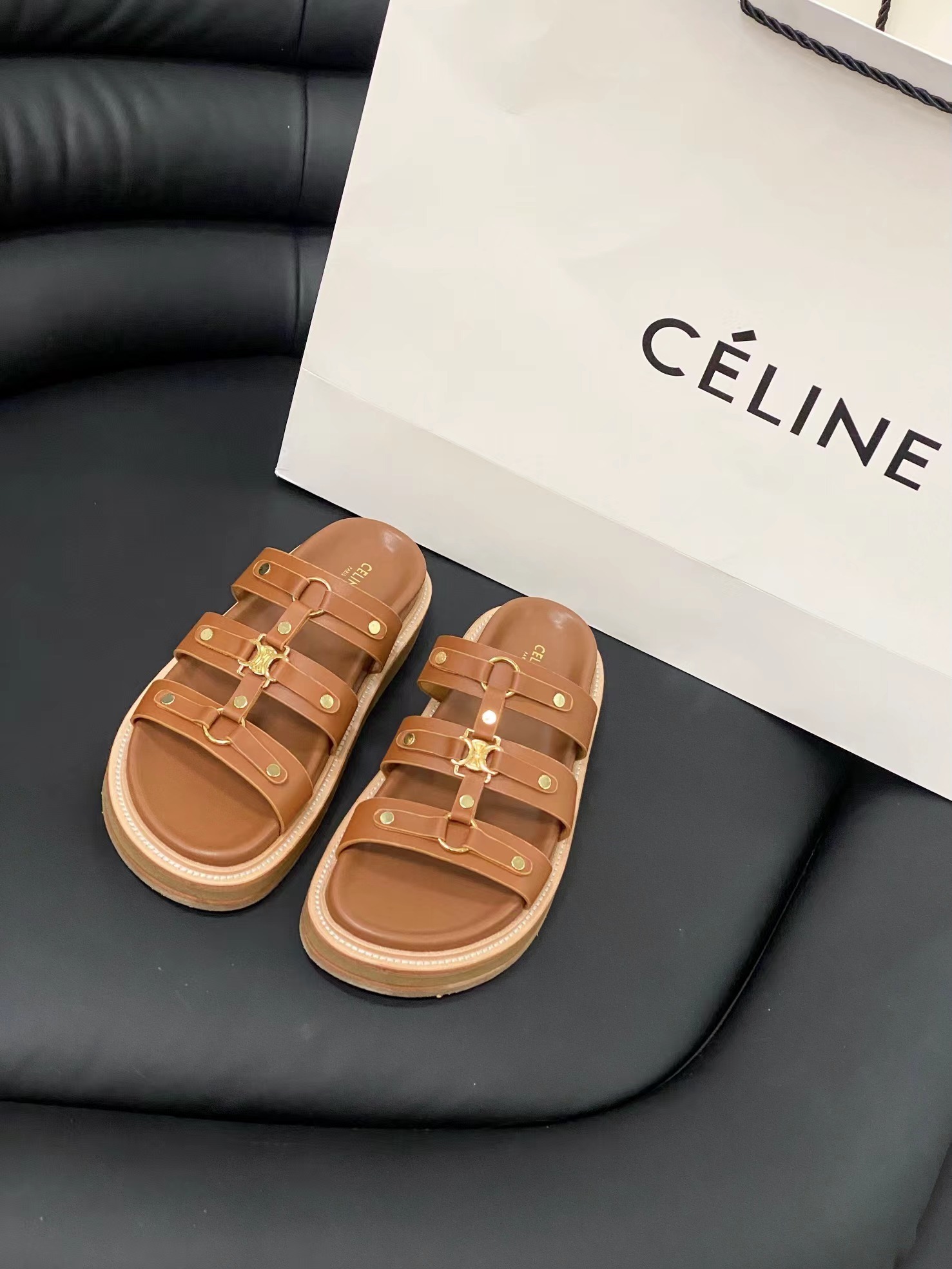 $49.77-LDN-577 Cel gallery