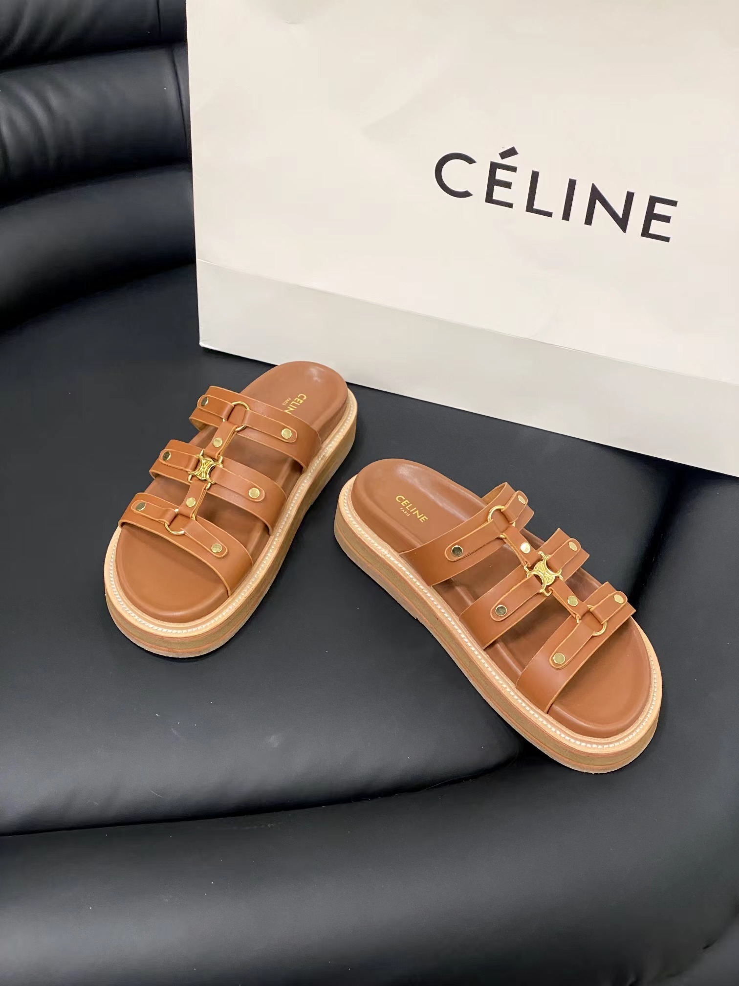 $49.77-LDN-577 Cel gallery