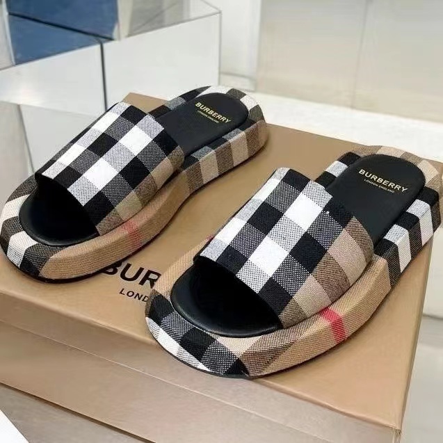 $49.99-LDN-685 BURBE gallery