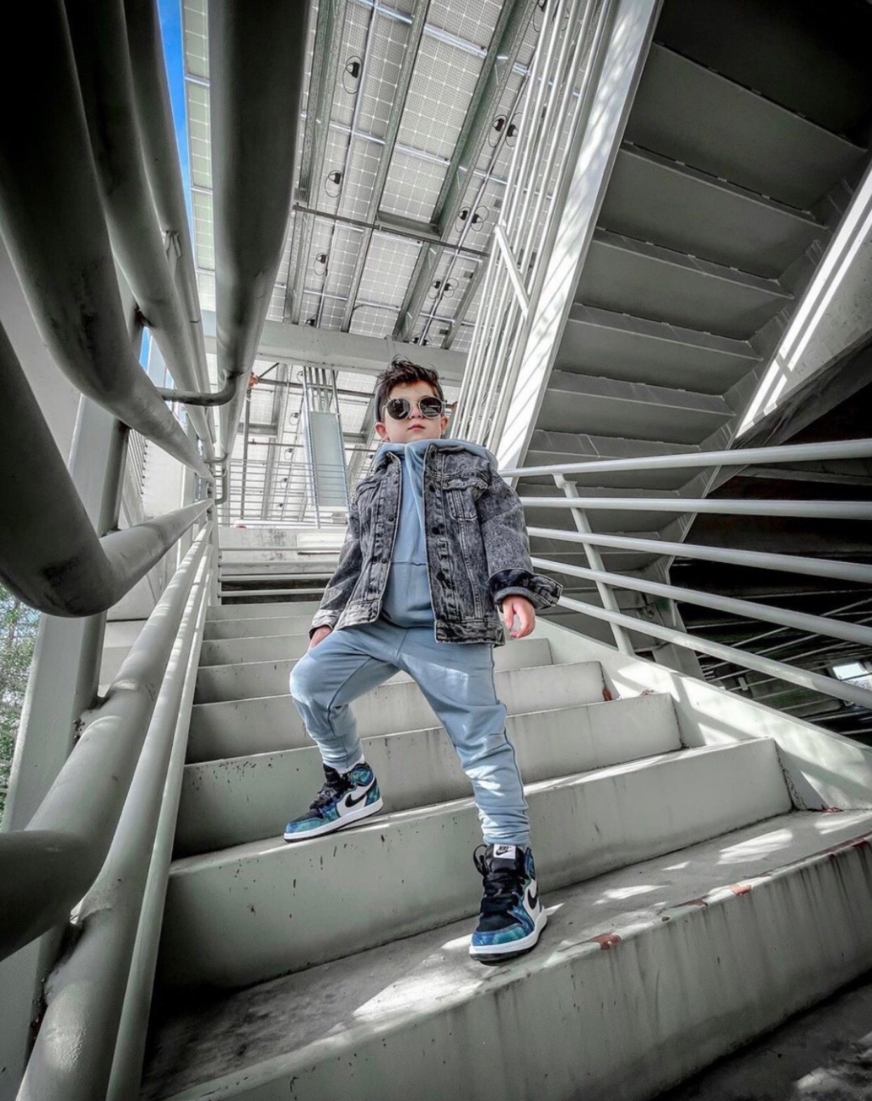 $50-LDN-19 AJ KIDS gallery