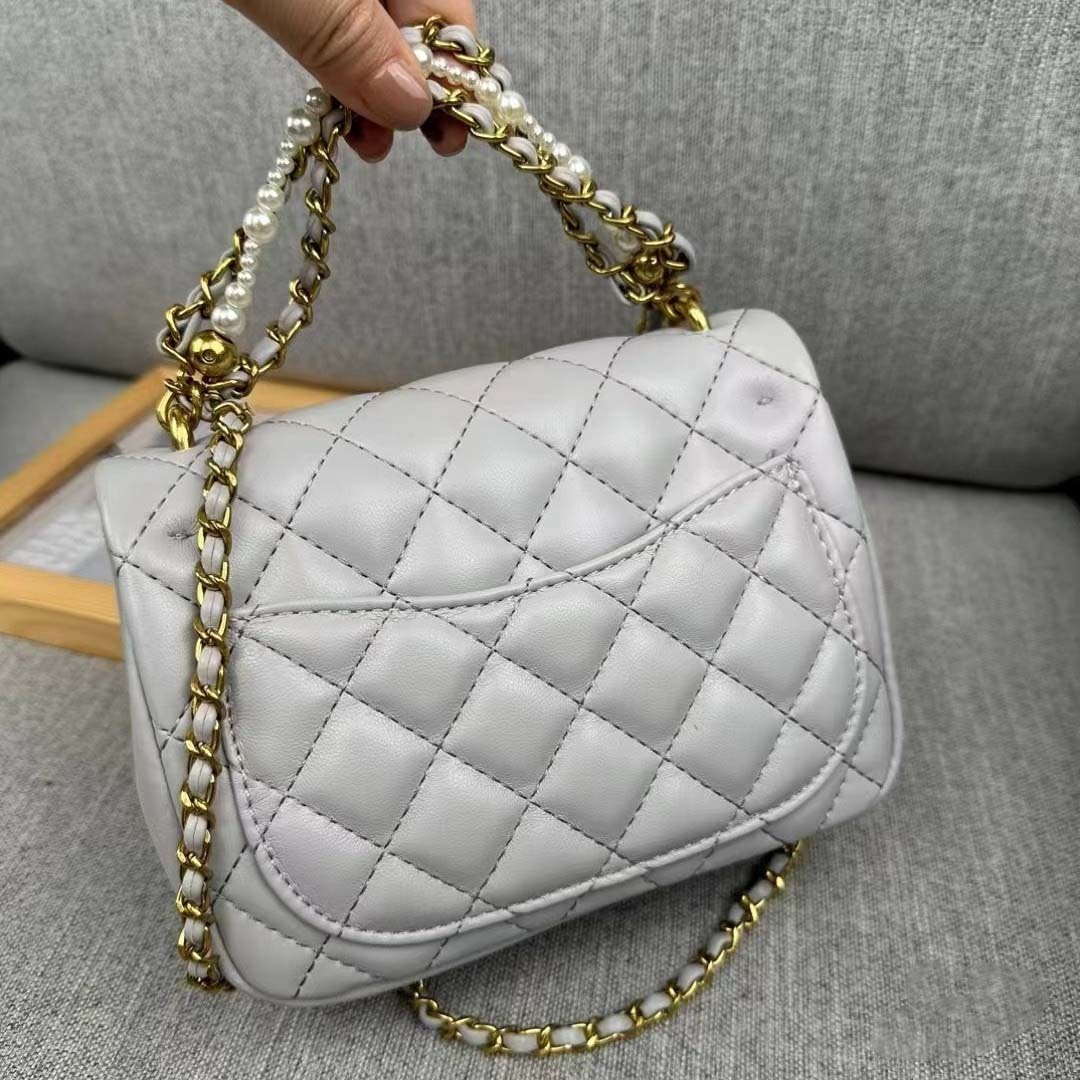 $50-LDN-357 CHA gallery