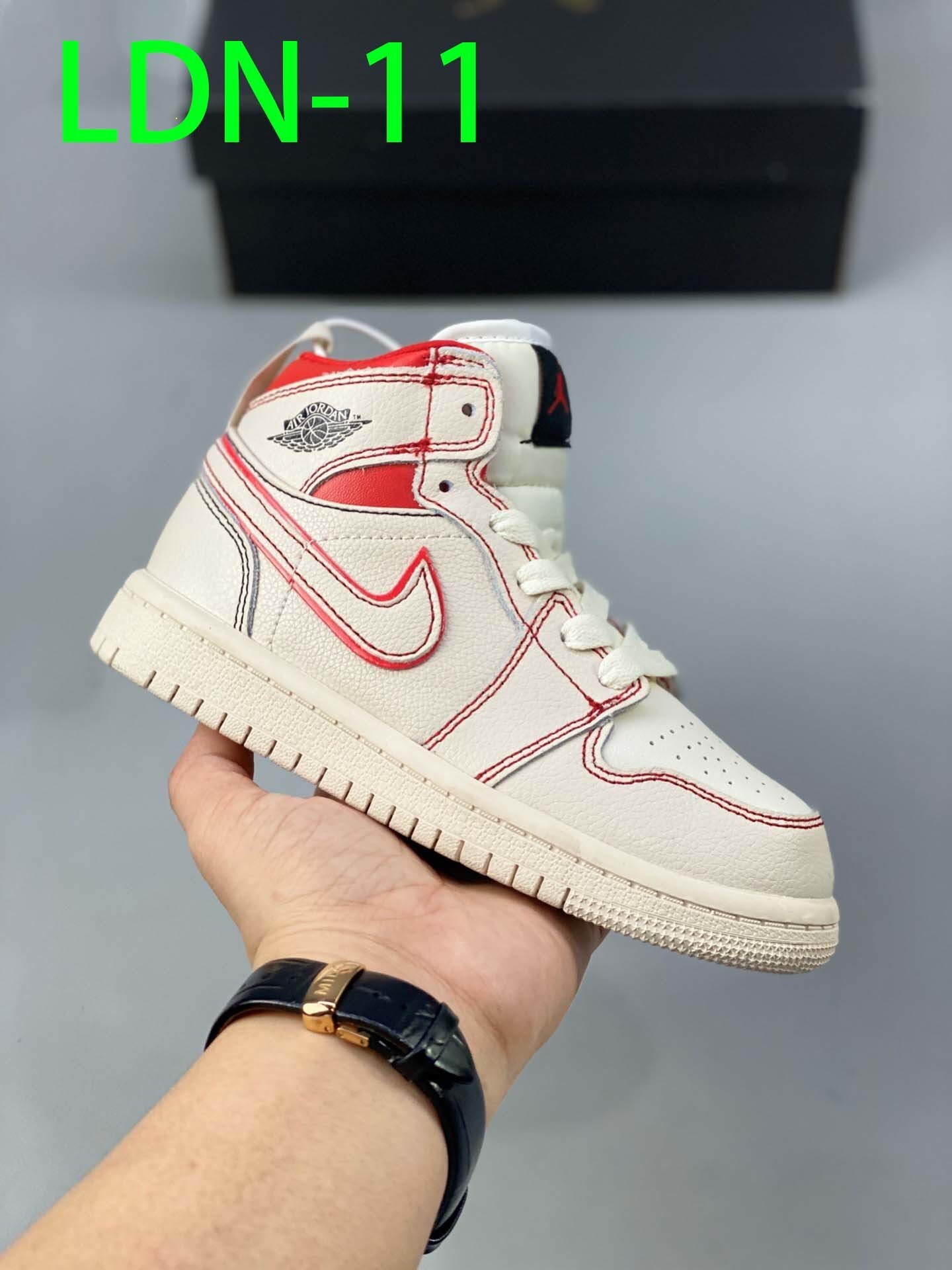 $50-LDN-70 NK gallery