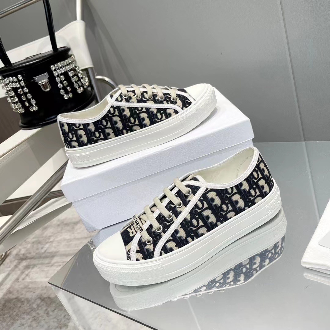 $50.99-LDN-783 Dr gallery