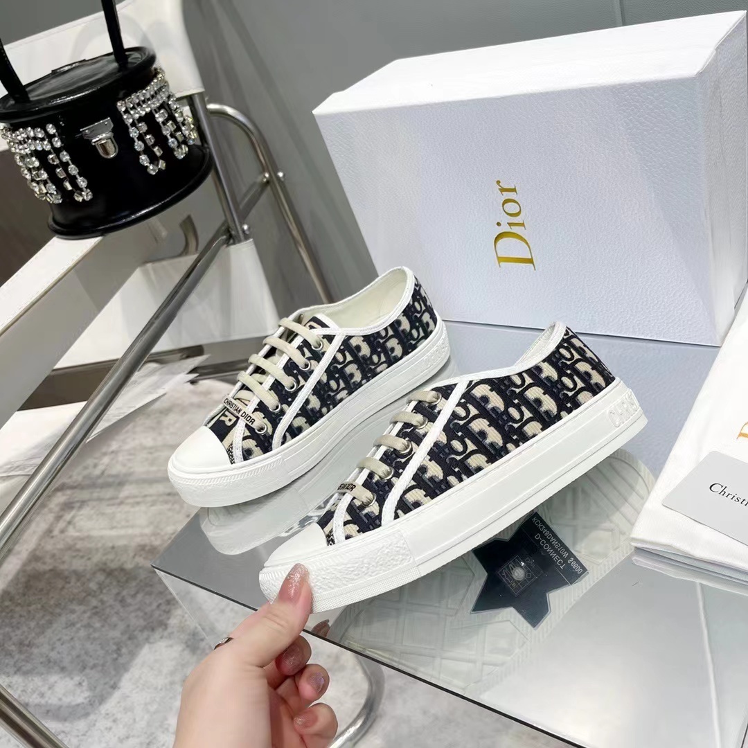 $50.99-LDN-783 Dr gallery