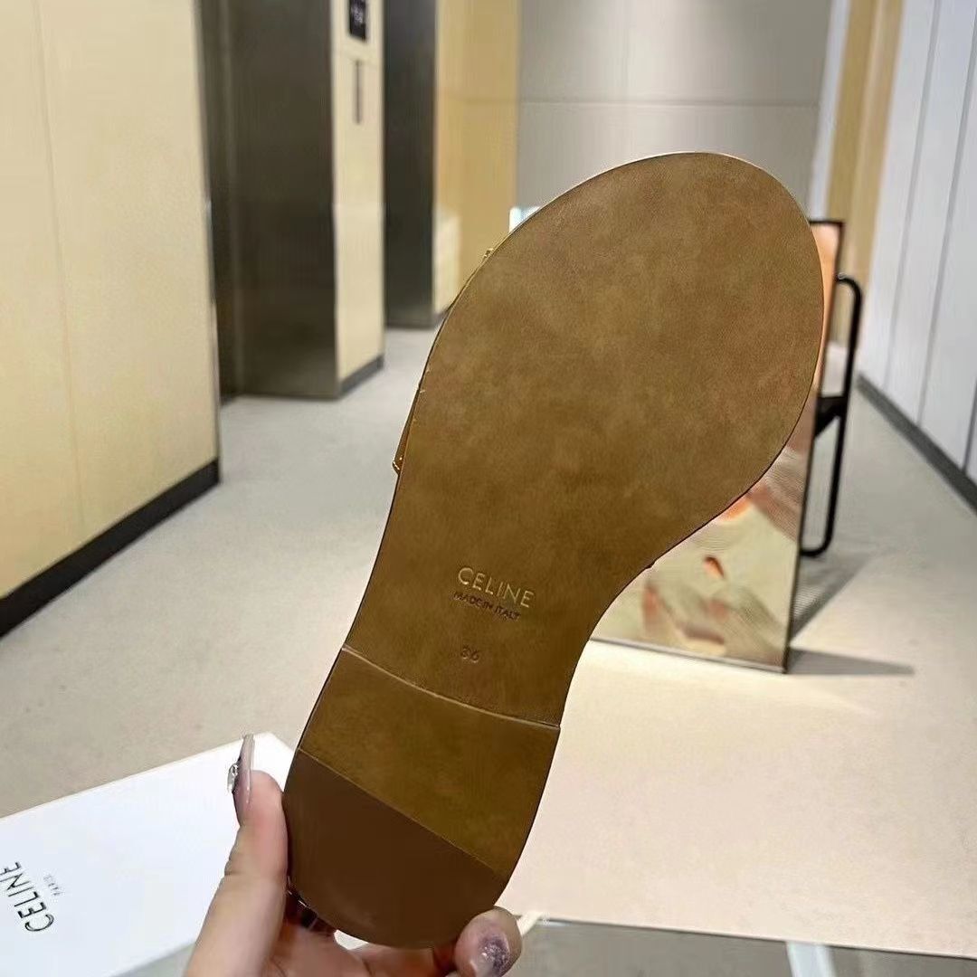 $51-LDN-569 Cel gallery