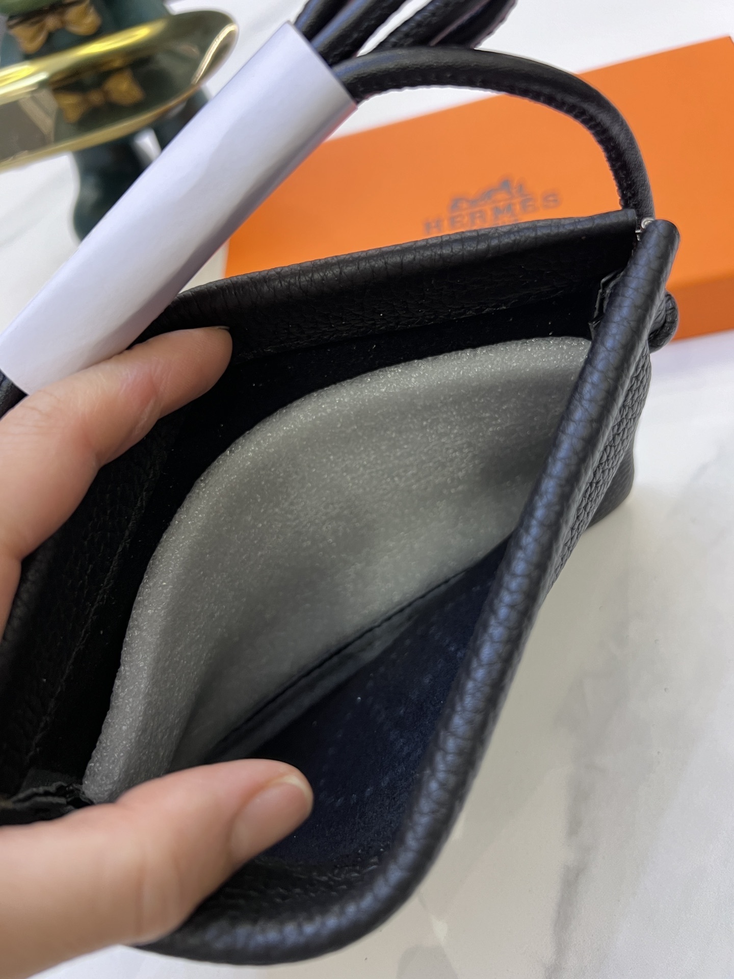 $51-LDN-765 HERM gallery