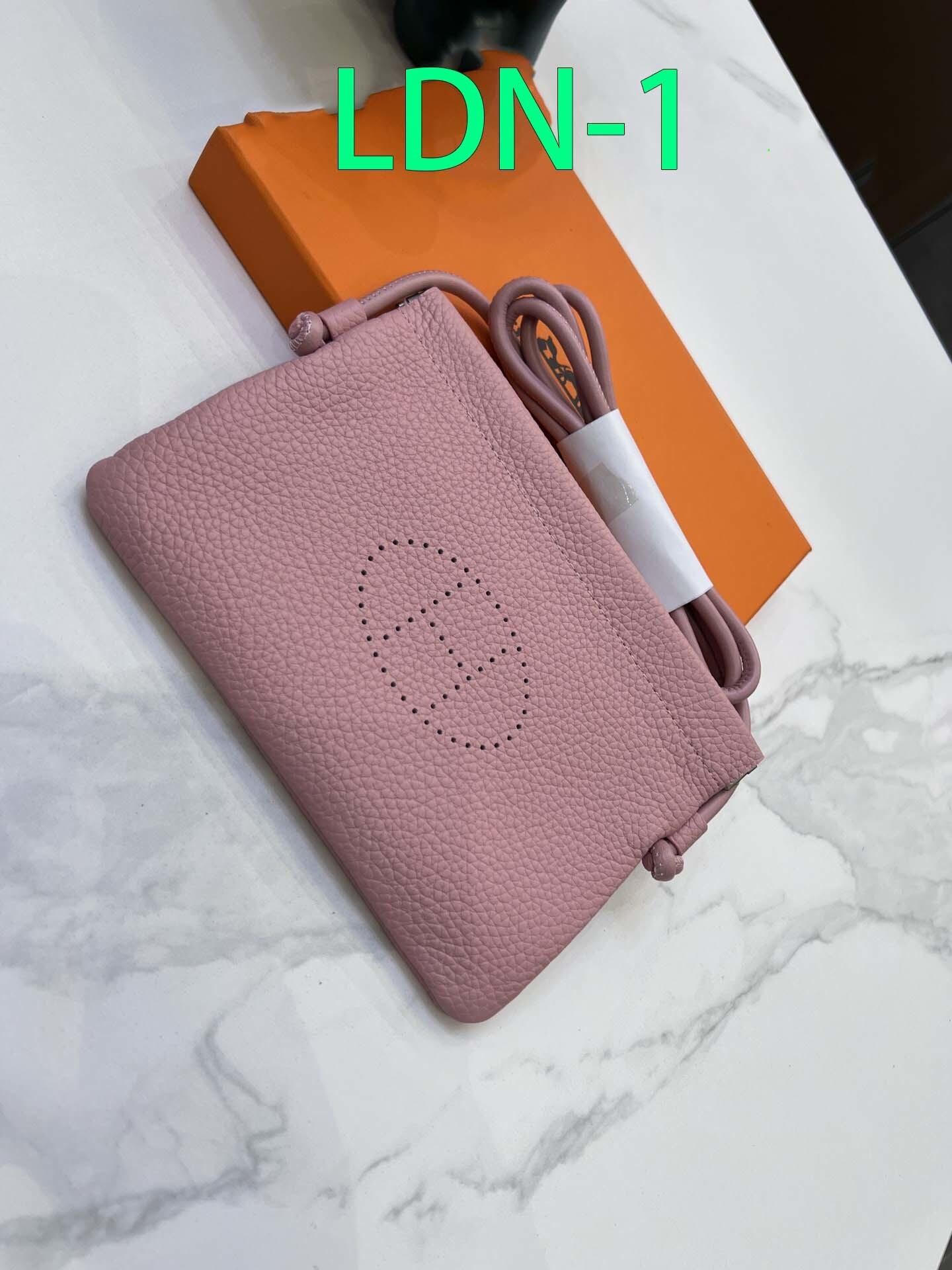 $51-LDN-765 HERM gallery