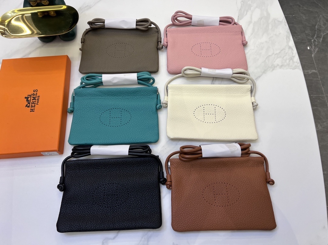 $51-LDN-765 HERM gallery