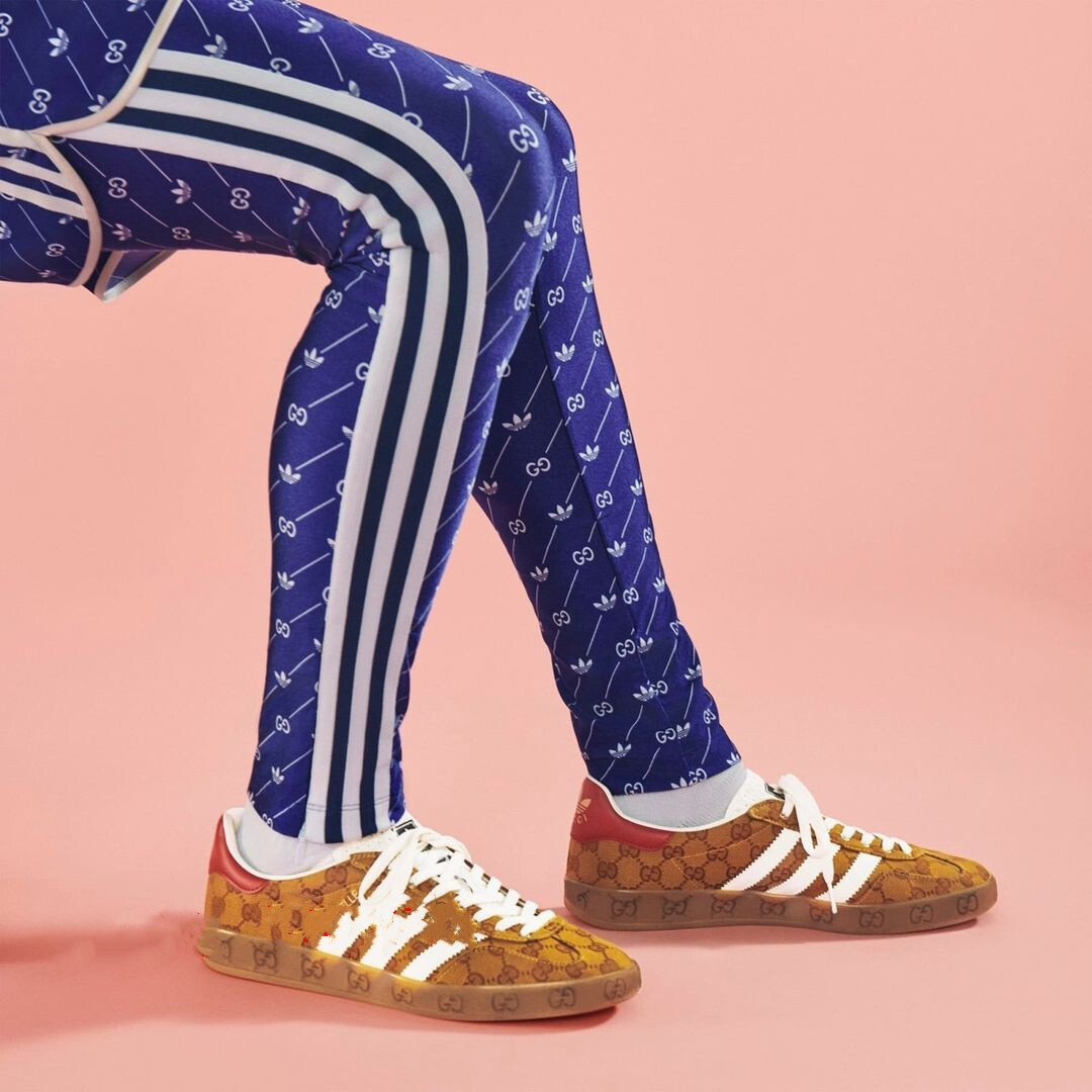 $51.9-LDN-614 AD gallery