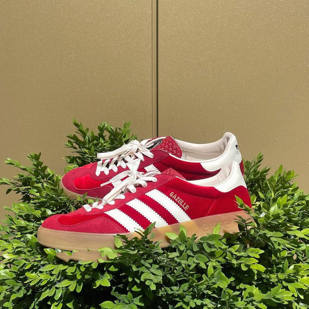 $51.9-LDN-614 AD gallery