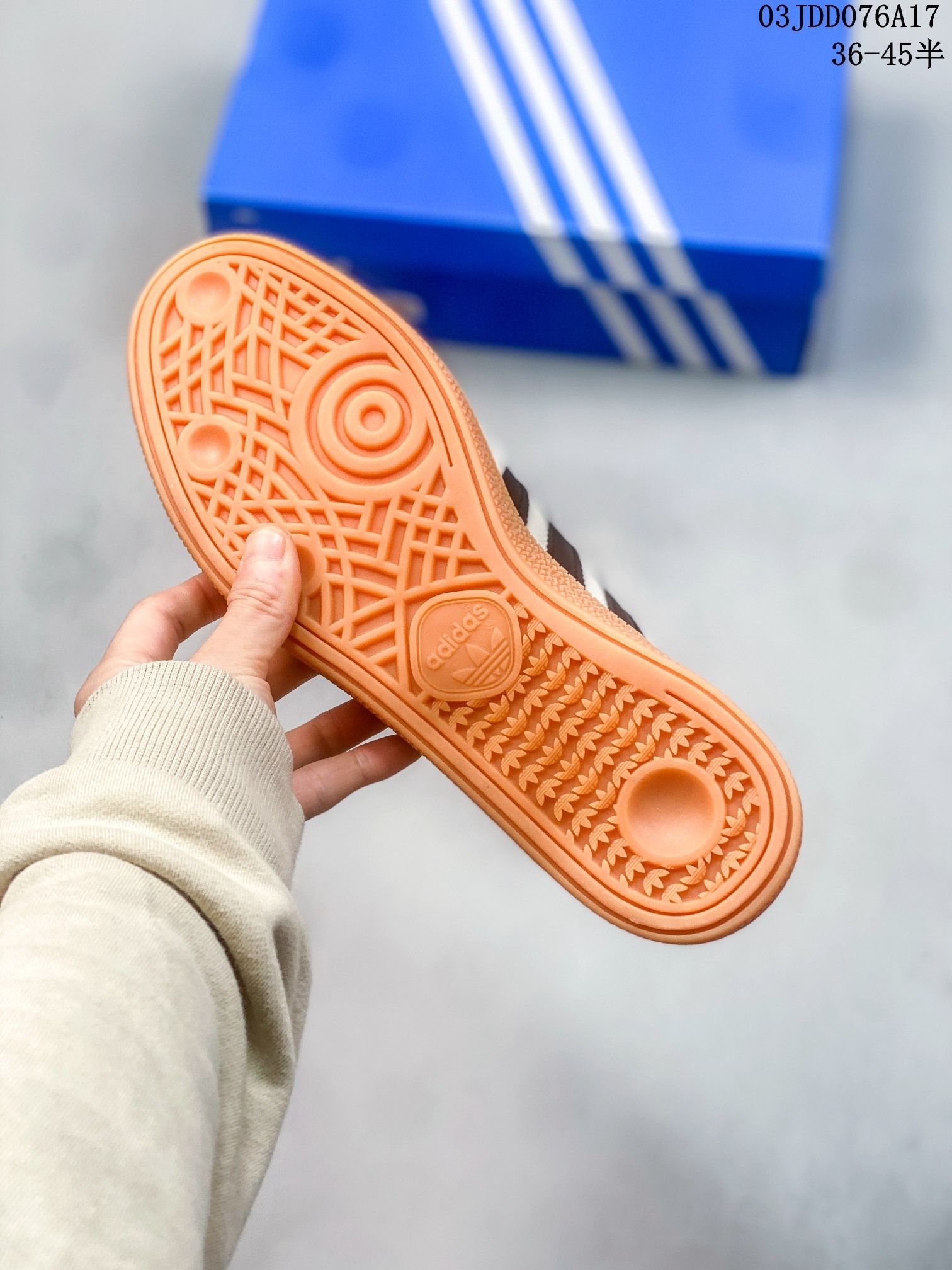 $51.99-LDN-625 AD gallery