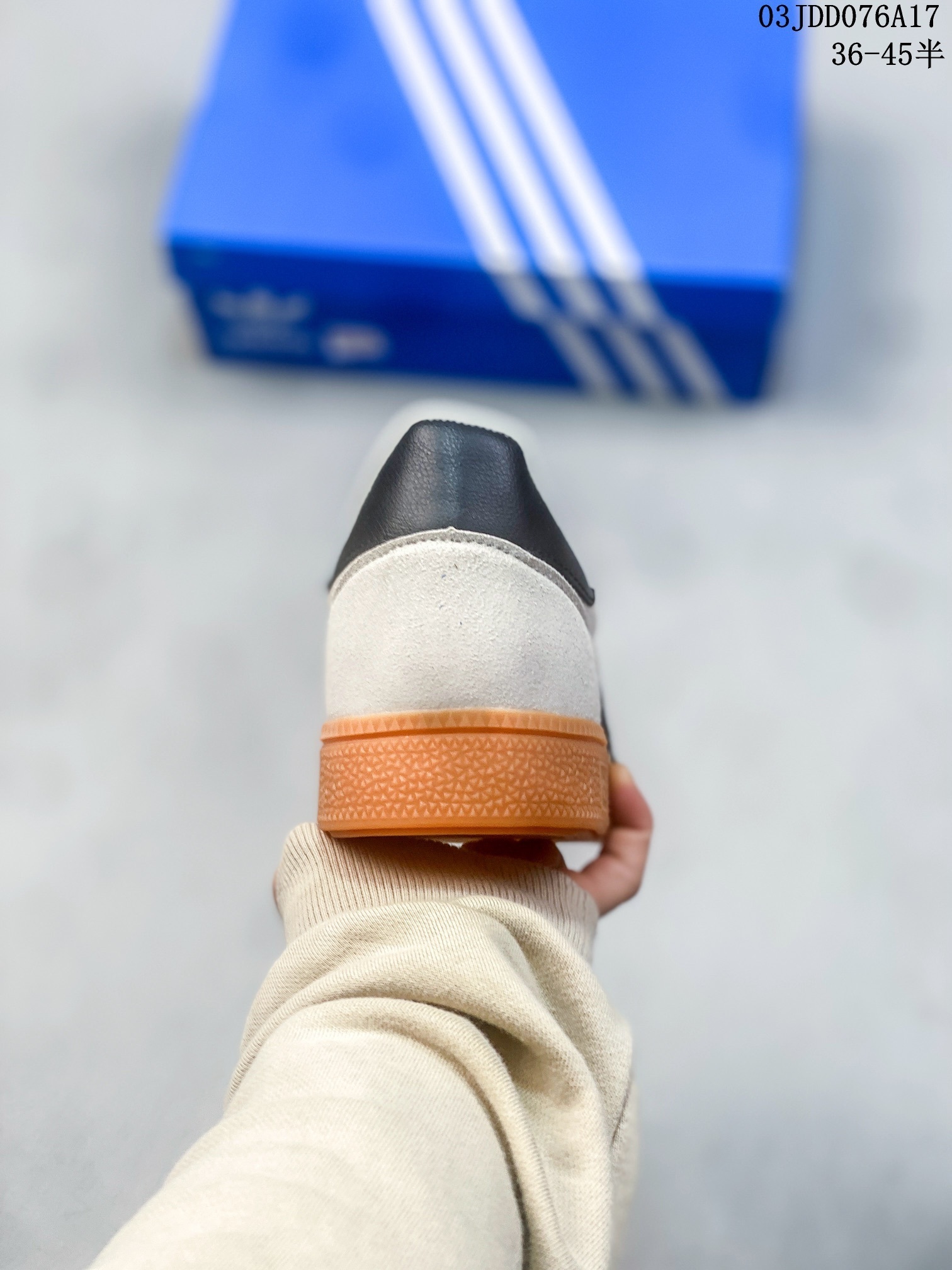 $51.99-LDN-625 AD gallery