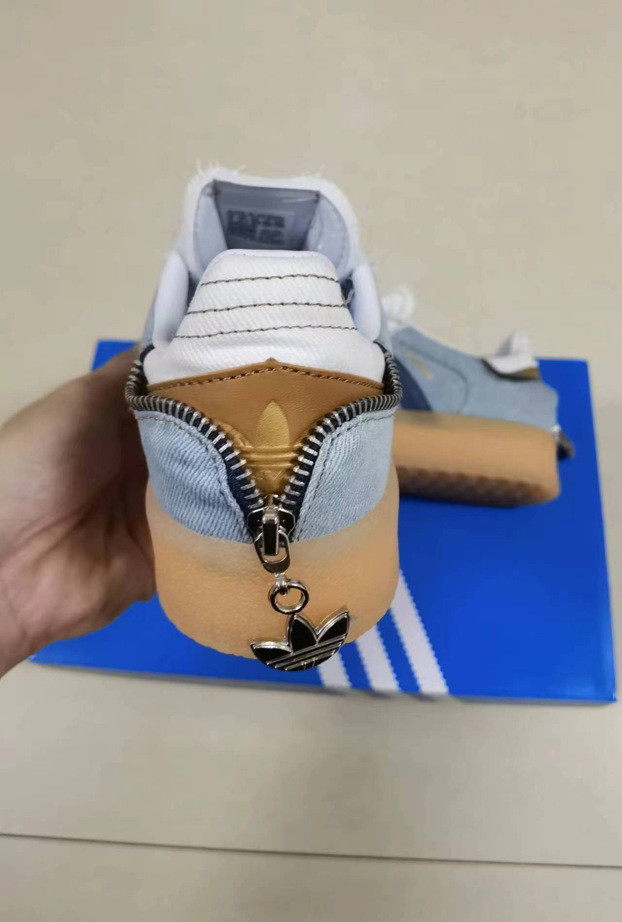 $51.99-LDN-630 AD gallery