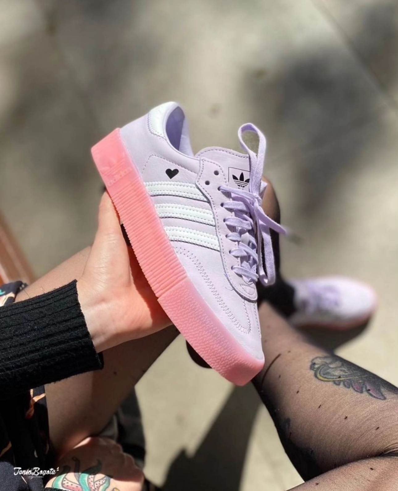 $51.99-LDN-634 AD gallery