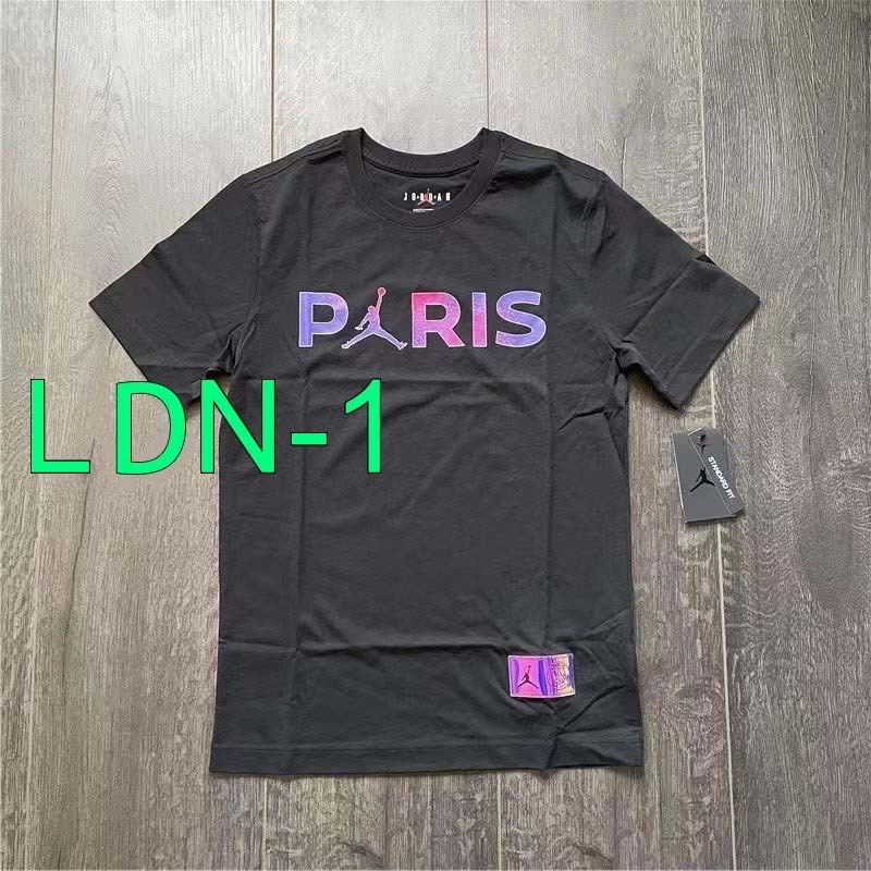 $52-LDN-467 AJ gallery