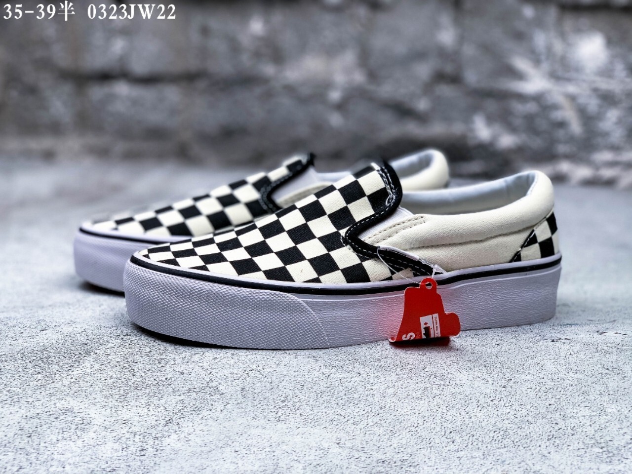 $52-LDN-476 VS gallery