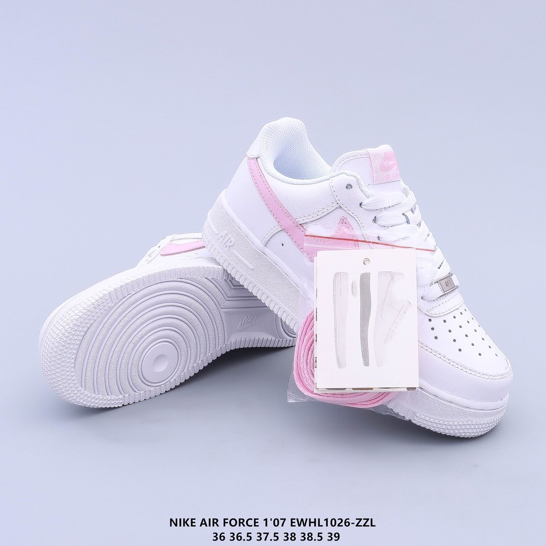 $52-LDN-52 NK gallery