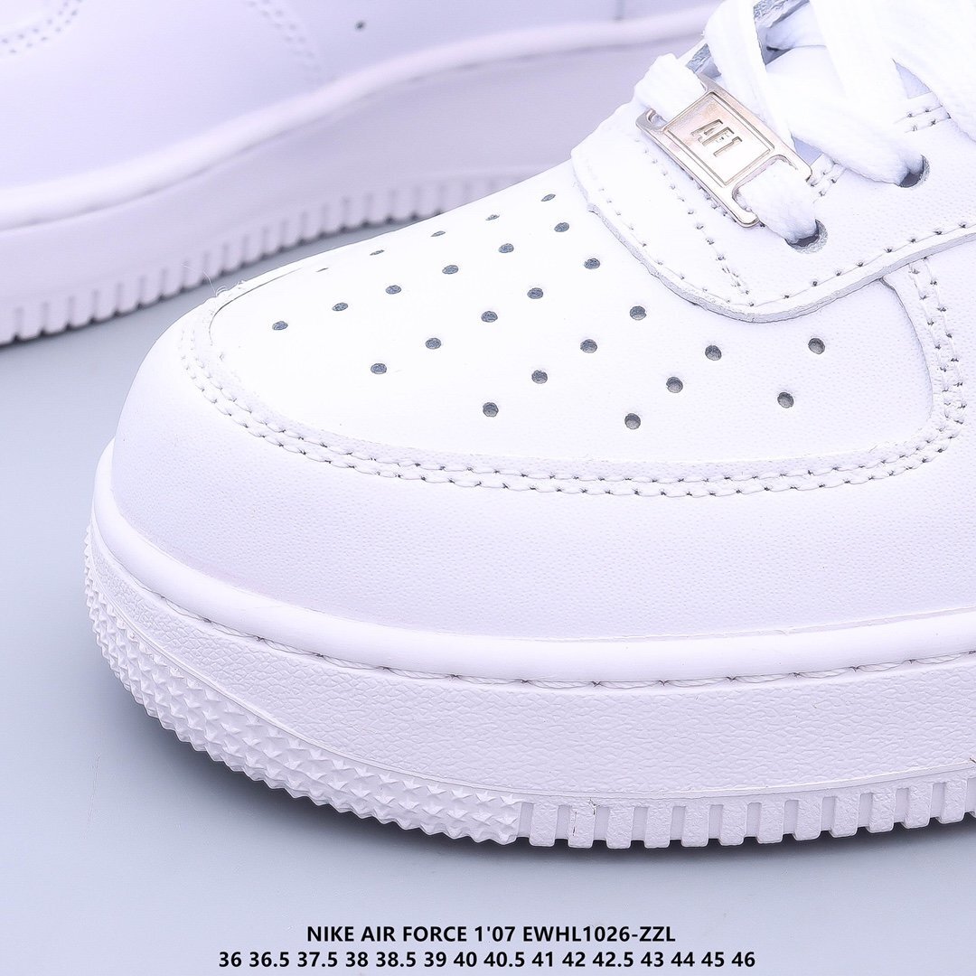 $52-LDN-52 NK gallery