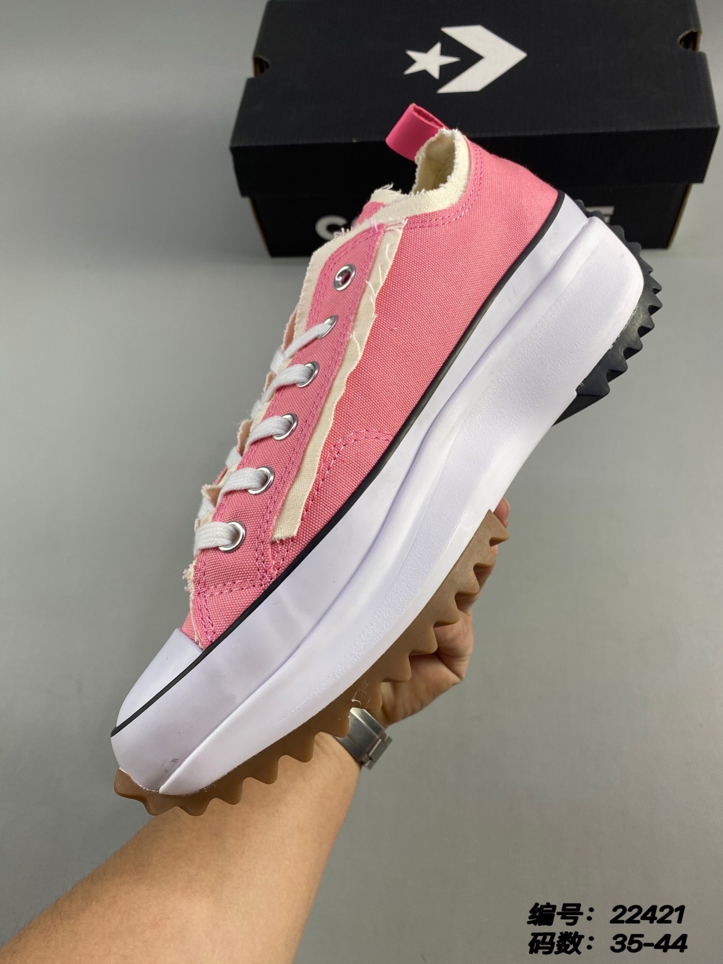 $52-LDN-526 Conv gallery