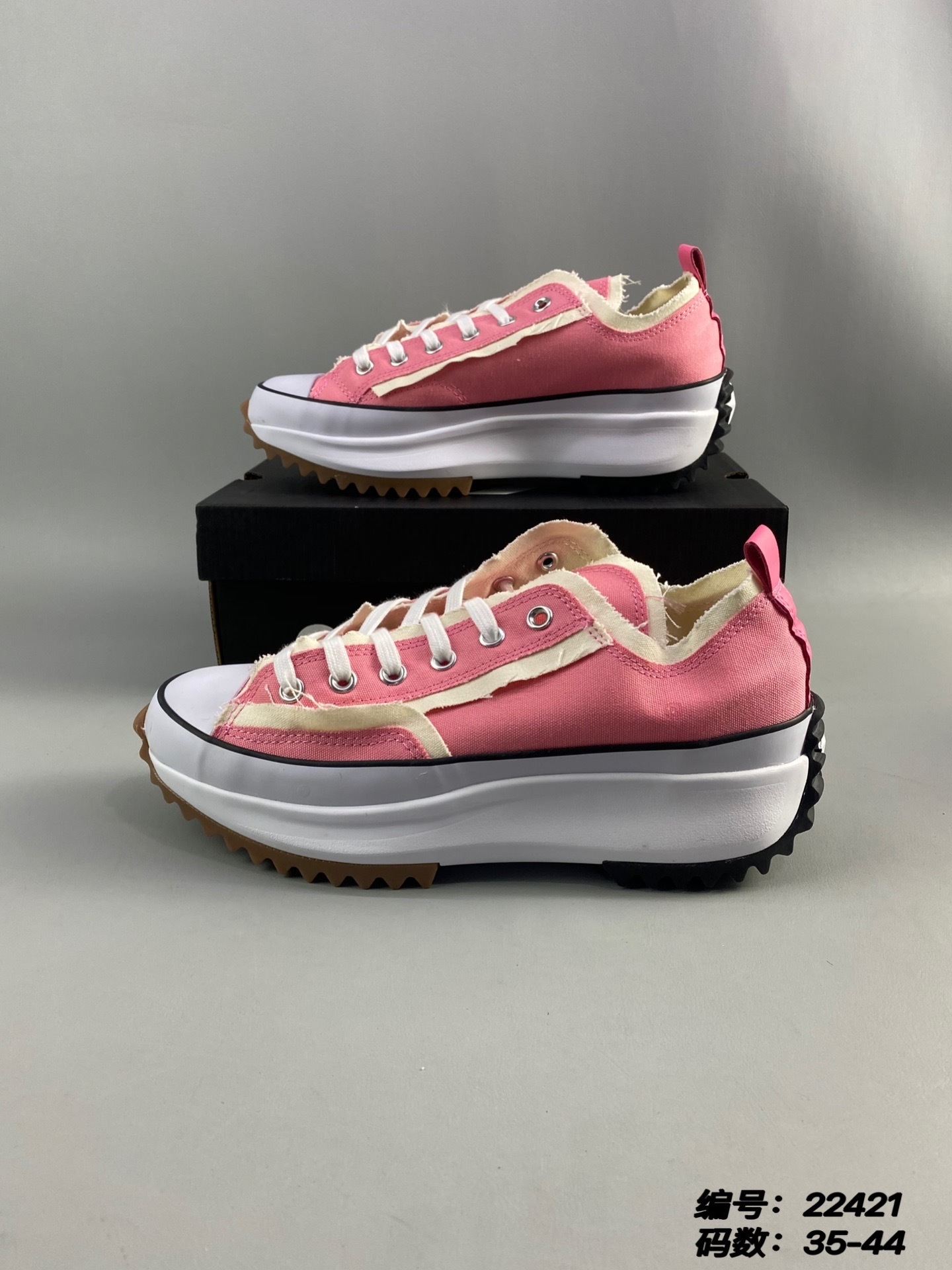 $52-LDN-526 Conv gallery