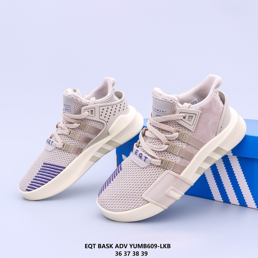 $52-LDN-595 AD gallery