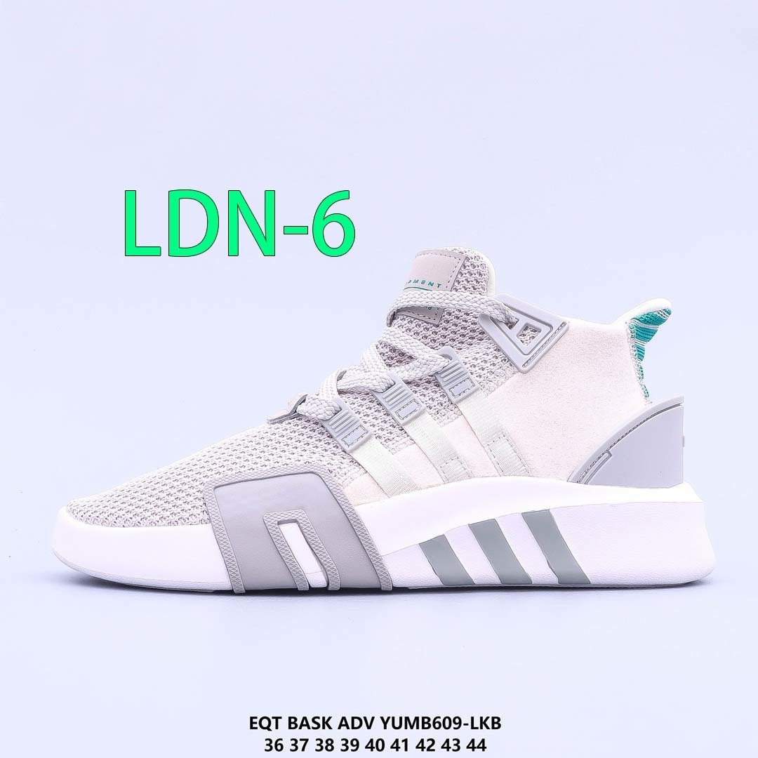 $52-LDN-595 AD gallery