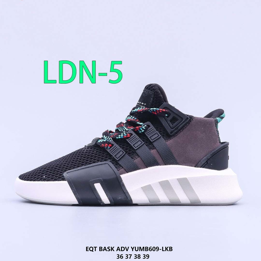 $52-LDN-595 AD gallery