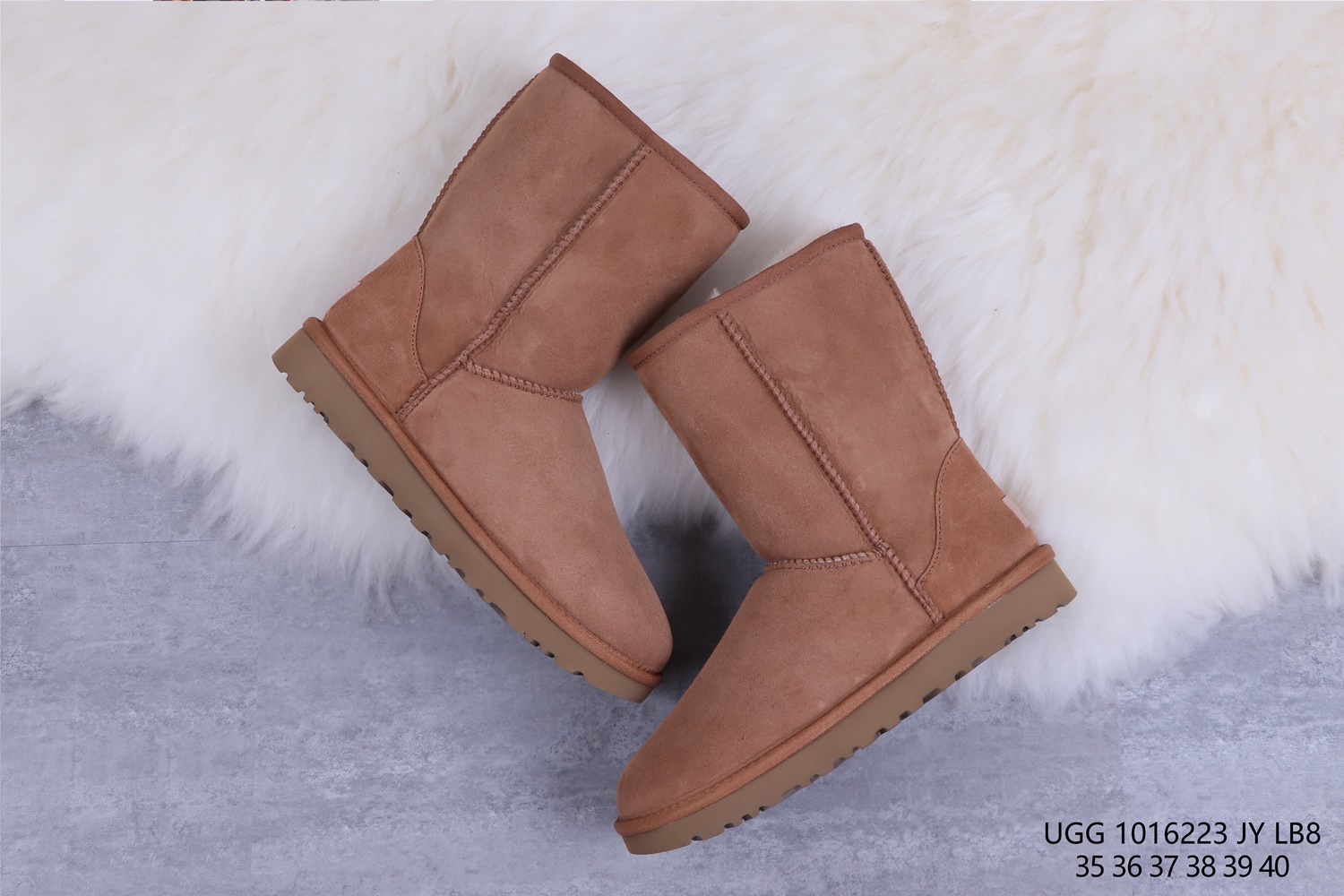 $52-LDN-675 UGG gallery