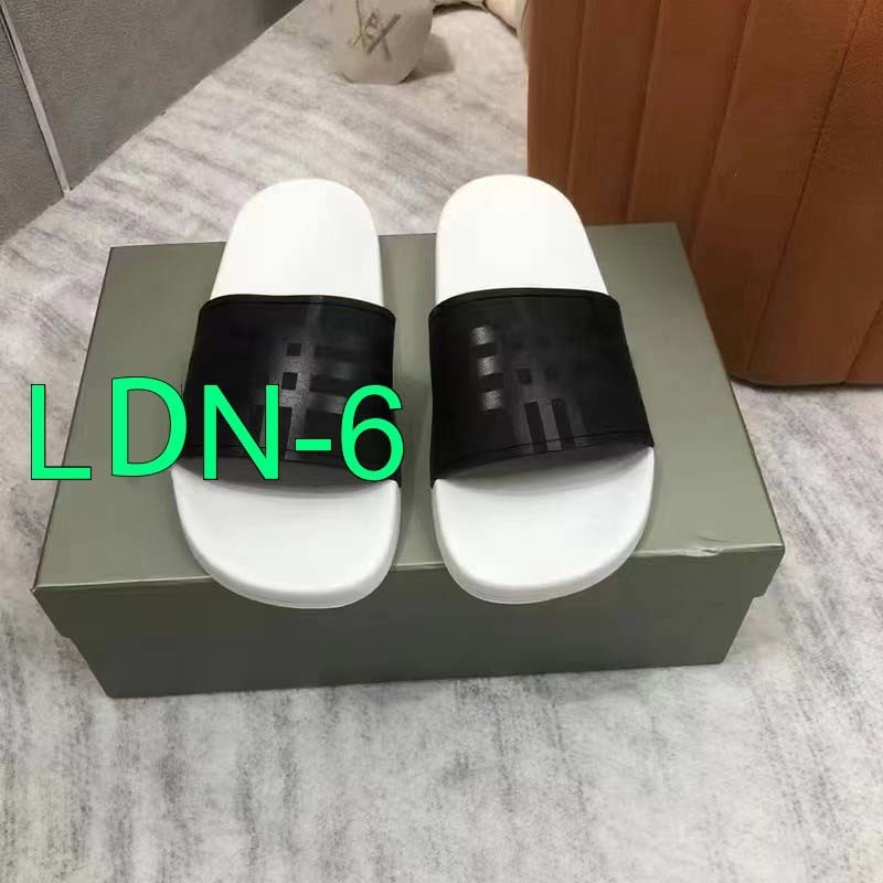 $52-LDN-688 BURBE gallery