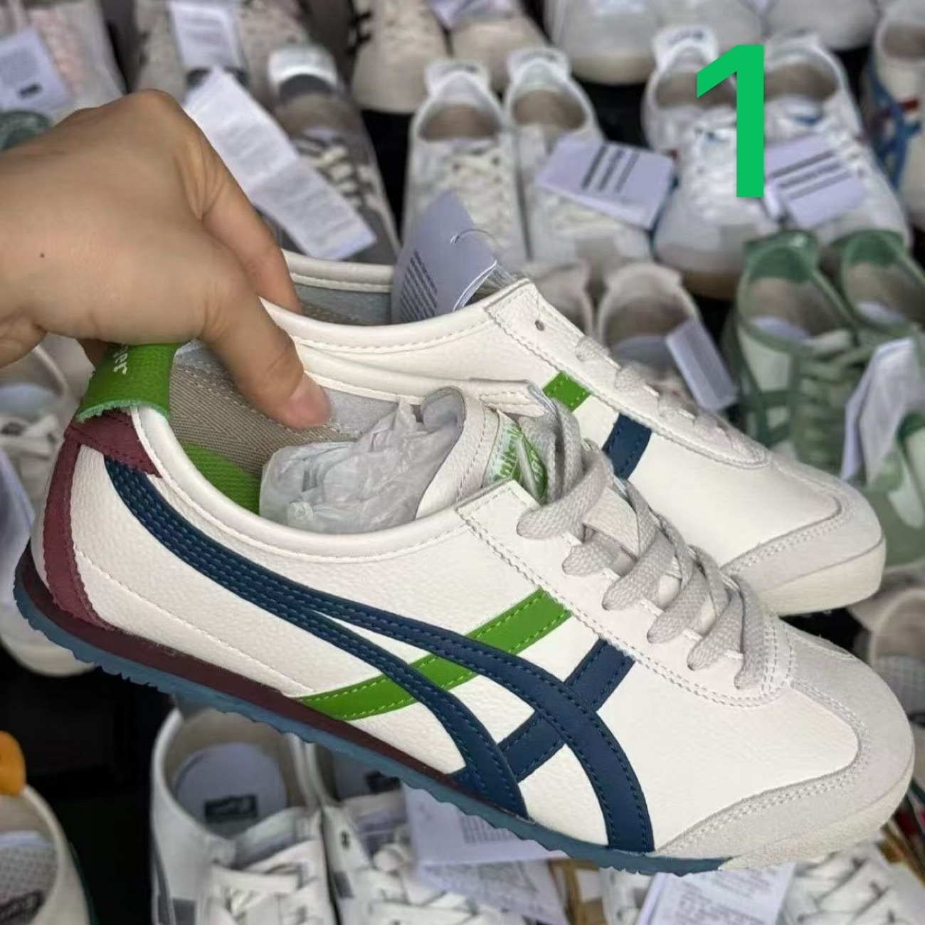 $52.5-LDN-895 gallery