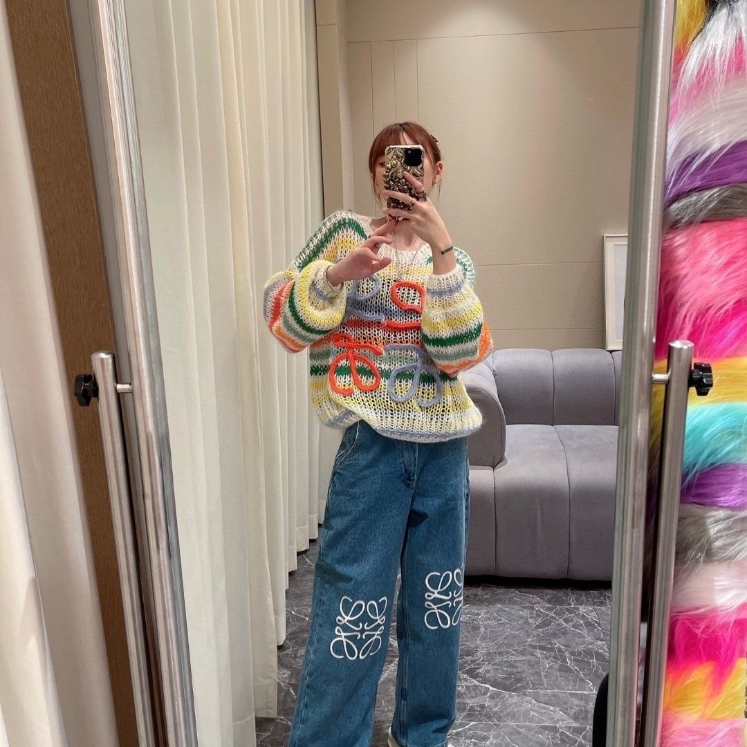 $52.68-LDN-543 gallery