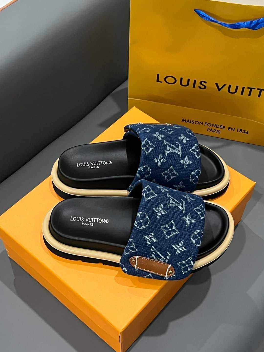 $52.88-LDN-734 LV gallery