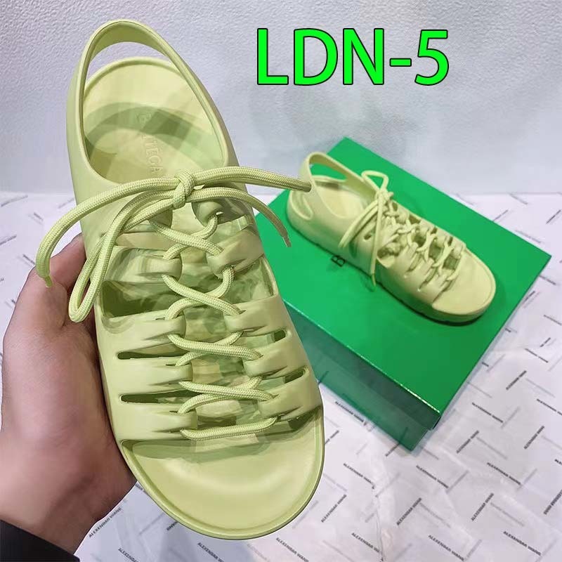 $52.9-LDN-428 BV gallery