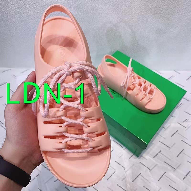 $52.9-LDN-428 BV gallery