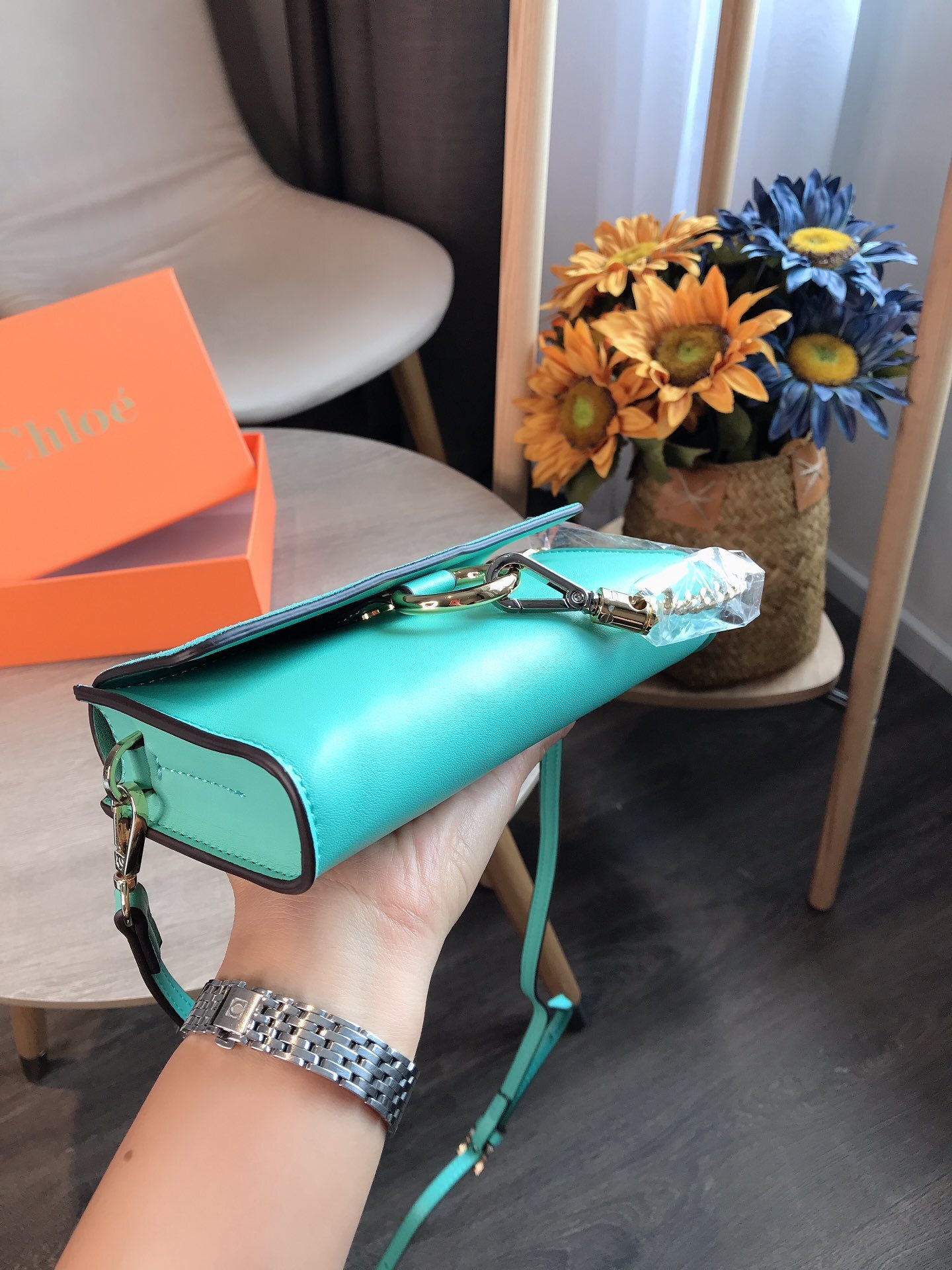 $52.9-LDN-702 Chl gallery