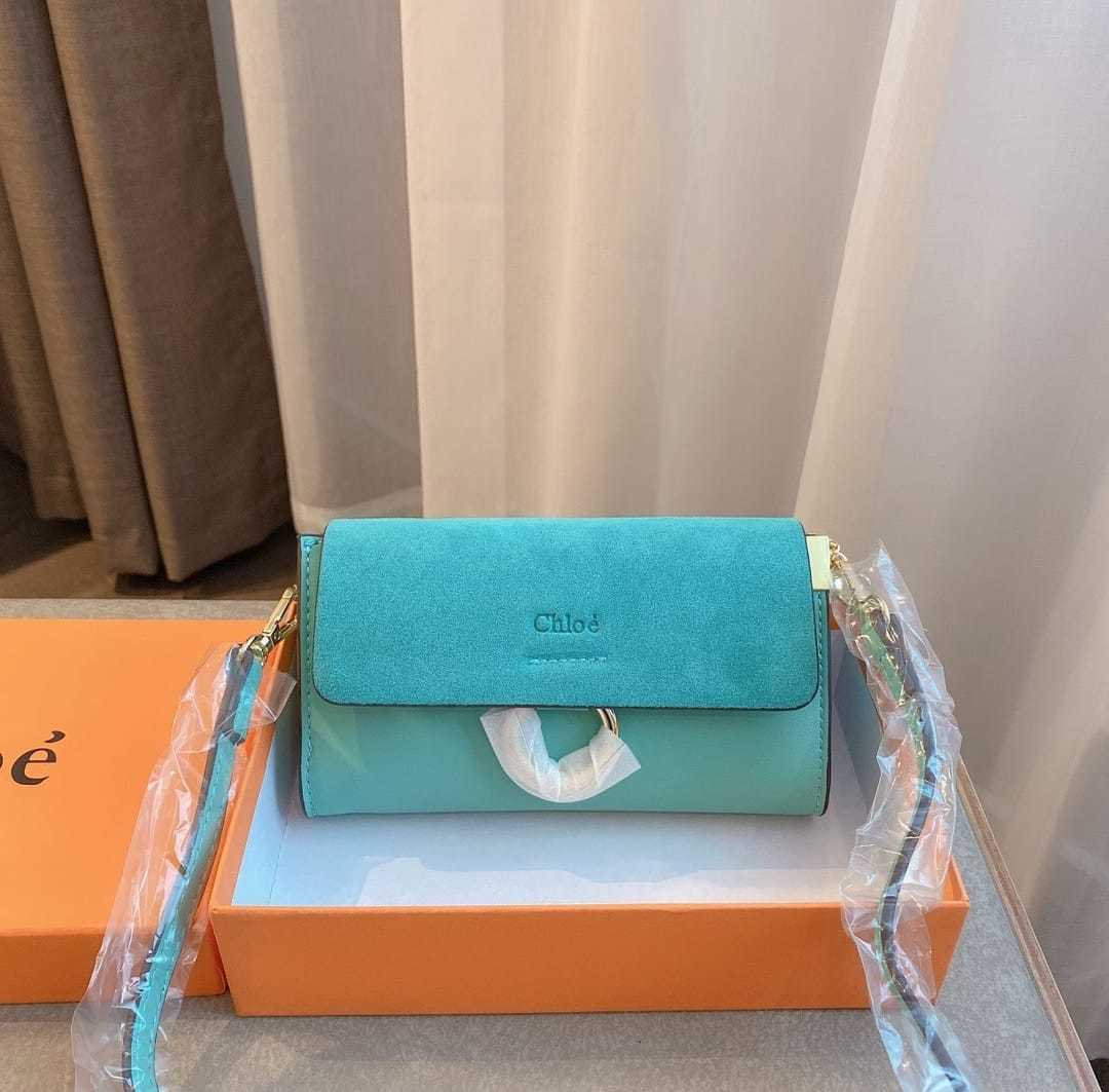 $52.9-LDN-702 Chl gallery