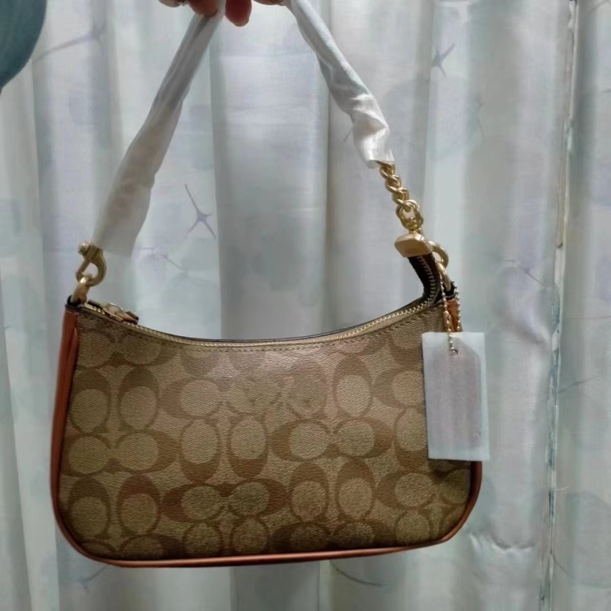 $52.99-LDN-705 gallery